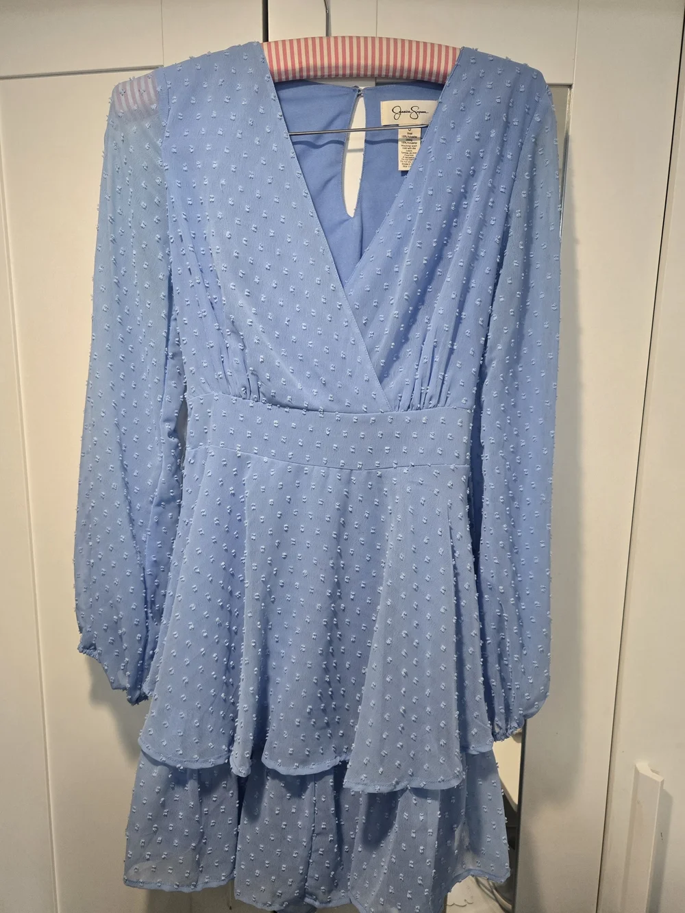 jessica simpson long sleeve dress NWT Jessica Simpson Red, pleated long sleeve chiffon dress Size M